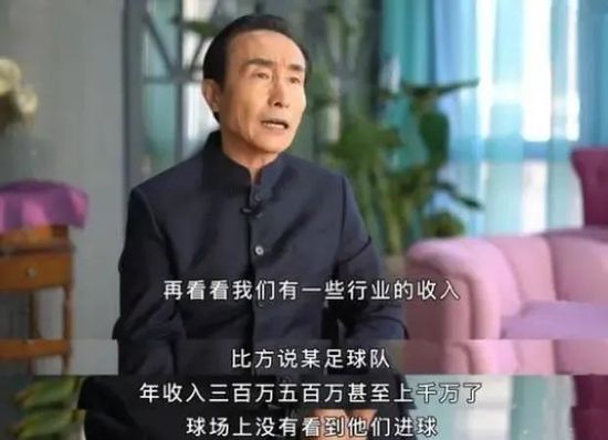 从整体来看，刘亦菲的造型谈不上惊艳，但绝对耐看